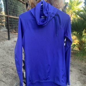Layer 8 Performance Quick Dry Women’s top small